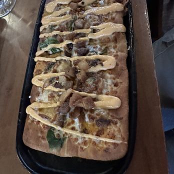 The Goat Murfreesboro - Devil on Goatback Pizza - Bars Near Me - Murfreesboro, Tennessee