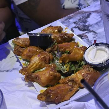 Salt Bar & Bistro - Honey Gold wings - Bars Near Me - Memphis, Tennessee Salt Bar & Bistro - Honey Gold wings - Bars Near Me - Memphis, Tennessee