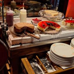 Dessert prep station-- just inside the door, and a better enticement than a dessert tray