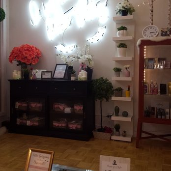 Christine Lash Studio - Lovely, relaxing and fabulous environment. Many types of lashes to choose from. Very clean and professional. - Eyelash Service Near Me - New York, New York Christine Lash Studio - Lovely, relaxing and fabulous environment. Many types of lashes to choose from. Very clean and professional. - Eyelash Service Near Me - New York, New York