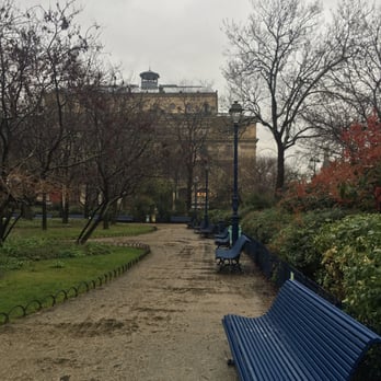 Square de la Tour Saint-Jacques - Public Plazas Near Me - Paris, 75