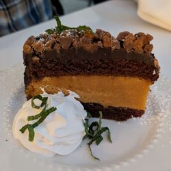 MOMO Crowfield - Peanut Butter Pie