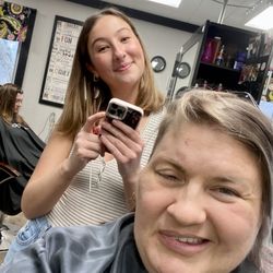 Mimis House Of Hair - Before!