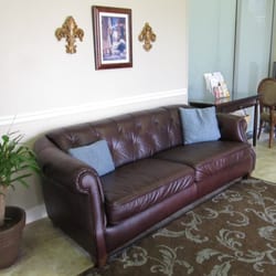 Beltway 8 South Crisis Pregnancy Center - Inviting Lobby