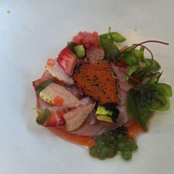 Auro - Fish w strawberry - New American Near Me - Calistoga, California