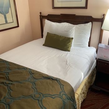 Campbell Inn - Bed - Hotels Near Me - Campbell, California Campbell Inn - Bed - Hotels Near Me - Campbell, California