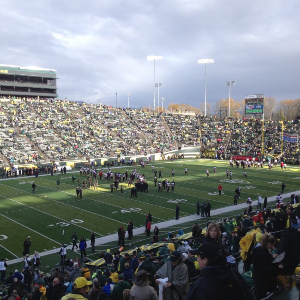 Autzen Stadium - Rain, rain stay away!! - Stadiums & Arenas Near Me - Eugene, Oregon