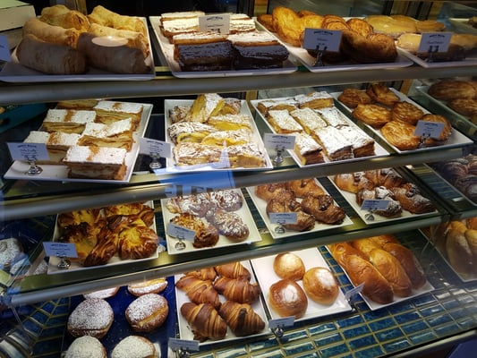 Sweet Belem Cake Boutique by null