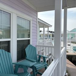 Key West Cottages - Porch of cottage 301