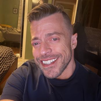Dental Brush - enjoying my provisional implants - Dentists Near Me - Tijuana, BCN Dental Brush - enjoying my provisional implants - Dentists Near Me - Tijuana, BCN
