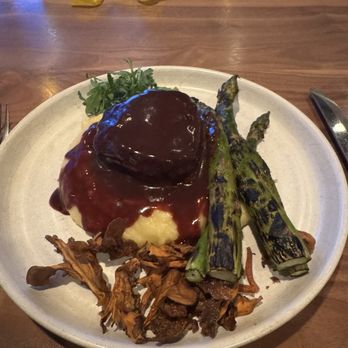 Aerlume - C.A.B. Filet Mignon - New American Near Me - Seattle, Washington