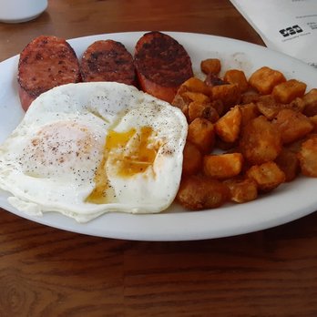 Eggs 'n Things - Meat & Eggs - Breakfast & Brunch Near Me - Honolulu, Hawaii
