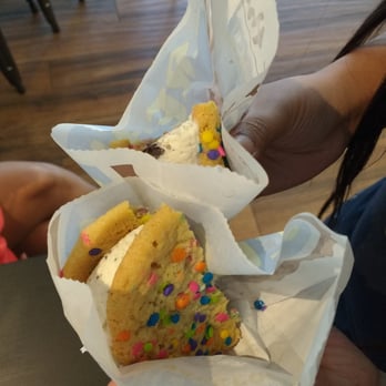 CREAM - My cousin had the ice cream sandwich - Desserts Near Me - Concord, California CREAM - My cousin had the ice cream sandwich - Desserts Near Me - Concord, California