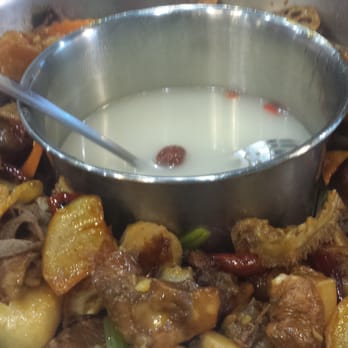 Duo-Pot 一鍋兩吃 - Szechuan Near Me - Rowland Heights, California