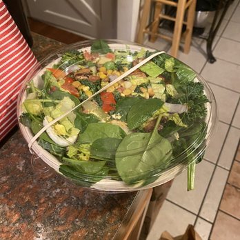 Snap Custom Pizza & Salads - Overstuffed custom salad - Salad Near Me - Bala Cynwyd, Pennsylvania