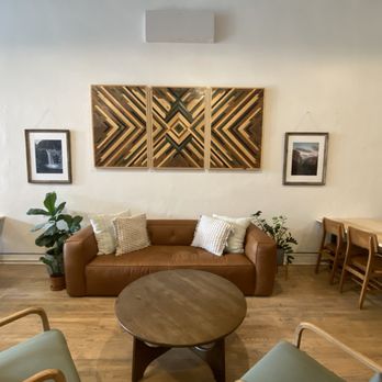 Neutral Grounds - Comfy area to sit and chat - Coffee & Tea Near Me - Seward, Nebraska