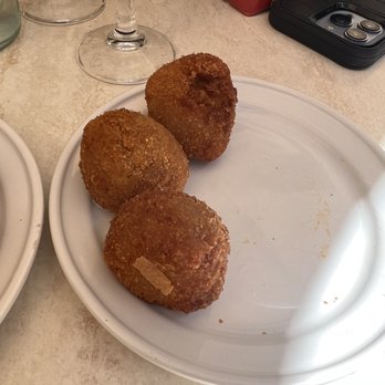 El Pimpi - Shrimp croquettes - Dive Bars Near Me - Málaga, Massachusetts