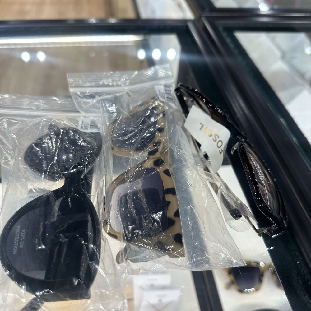 Fossil Outlet Store - I've picked up two pairs of sexy glasses, and my sister picked up two of her own - Watches Near Me - Camarillo, California
