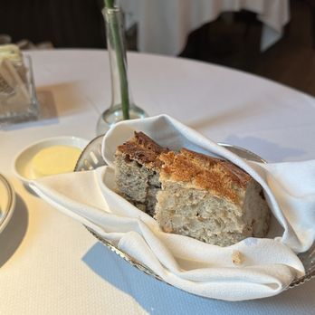 Le Coucou - bread service @davideatsdc - French Near Me - New York, New York