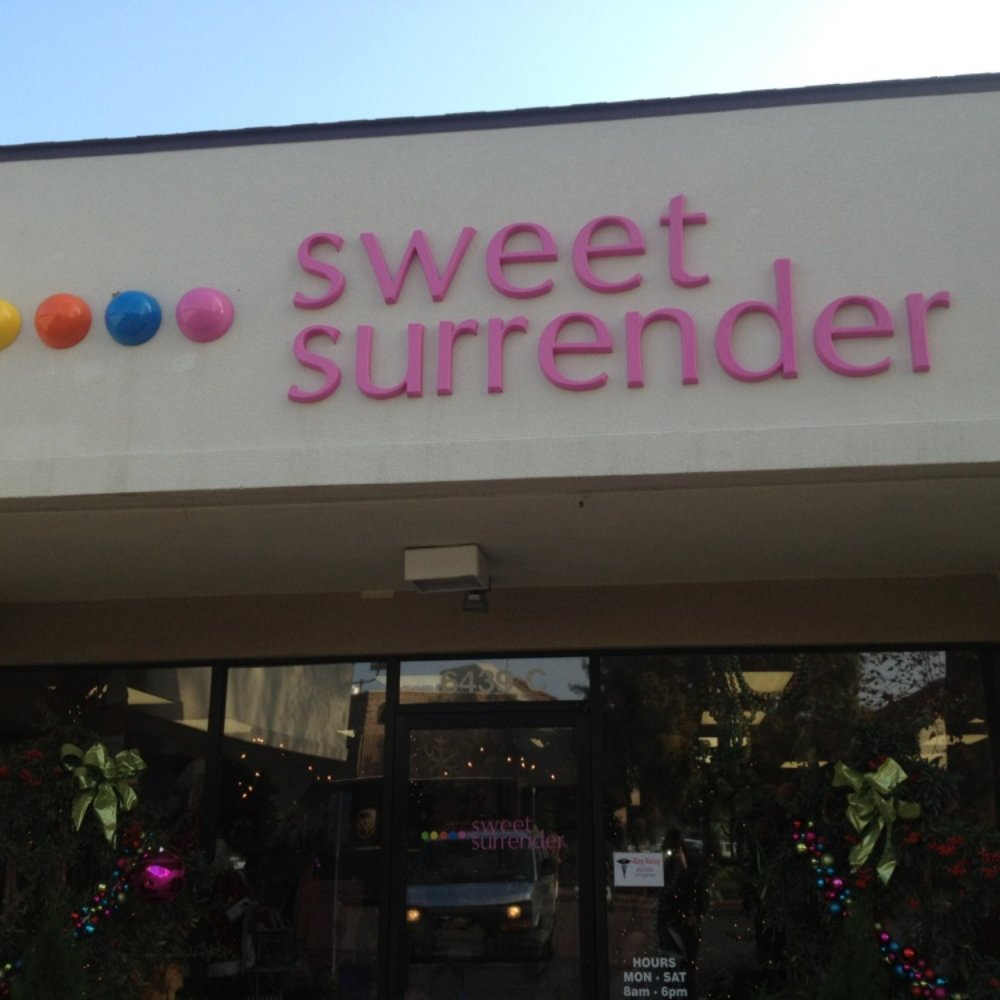 Sweet Surrender Bakery - Bakeries Near Me - Bakersfield, California Sweet Surrender Bakery - Bakeries Near Me - Bakersfield, California