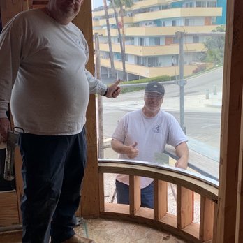 Anchor Custom Glassworks - Finished installation - Glass & Mirrors Near Me - Ventura, California