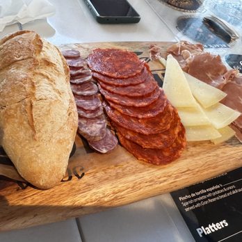 100 Montaditos Coral Way - Tapas - Spanish Near Me - Miami, Florida