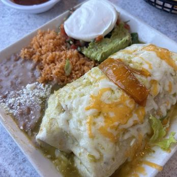 Chile-Tepin - Veggie burrito - Mexican Near Me - Salt Lake City, Utah Chile-Tepin - Veggie burrito - Mexican Near Me - Salt Lake City, Utah