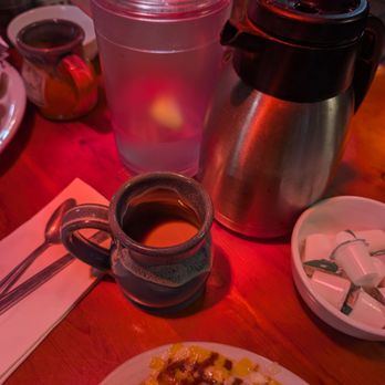 Coffee Pot Restaurant - Breakfast & Brunch Near Me - Sedona, Arizona Coffee Pot Restaurant - Breakfast & Brunch Near Me - Sedona, Arizona