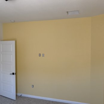 Zamora's Make Ready Home Remodeling - Yellow accent wall - Handyman Near Me