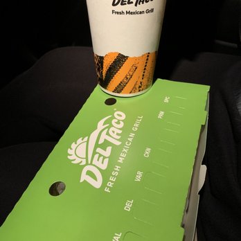 Del Taco - Triple chicken box $6 - Mexican Near Me - Hillsboro, Oregon