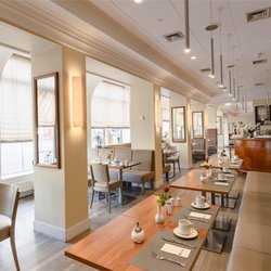 Leipzig Marriott Hotel - Breakfast Area