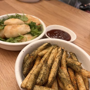 Nami Nori - Nori fries! One of the best things I had. Left is squid (it was ok). - Sushi Bars Near Me - Brooklyn, New York