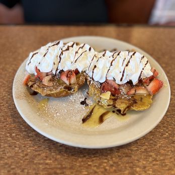 Bill's Café - Whiskey croissant - Breakfast & Brunch Near Me - Pleasanton, California