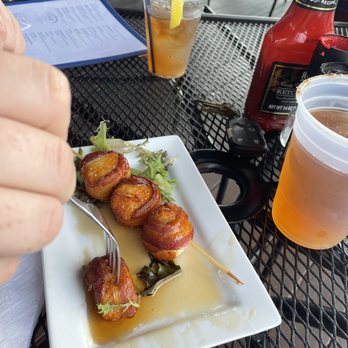 308 Lakeside - Maple bacon scallops - New American Near Me - East Brookfield, Massachusetts 308 Lakeside - Maple bacon scallops - New American Near Me - East Brookfield, Massachusetts