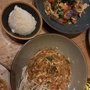 Up Thai - Pad Thai - Thai Near Me - New York, New York Up Thai - Pad Thai - Thai Near Me - New York, New York