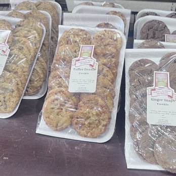 Pappy's Orchard Lisa's Kitchen - Homemade, fresh, soft, chewy, delicious cookie options - Bakeries Near Me - Coopersburg, Pennsylvania Pappy's Orchard Lisa's Kitchen - Homemade, fresh, soft, chewy, delicious cookie options - Bakeries Near Me - Coopersburg, Pennsylvania