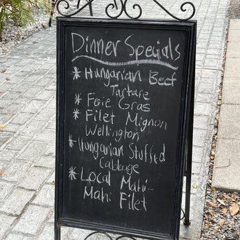 Sunnyside Cafe - Breakfast & Brunch Near Me - Sarasota, Florida