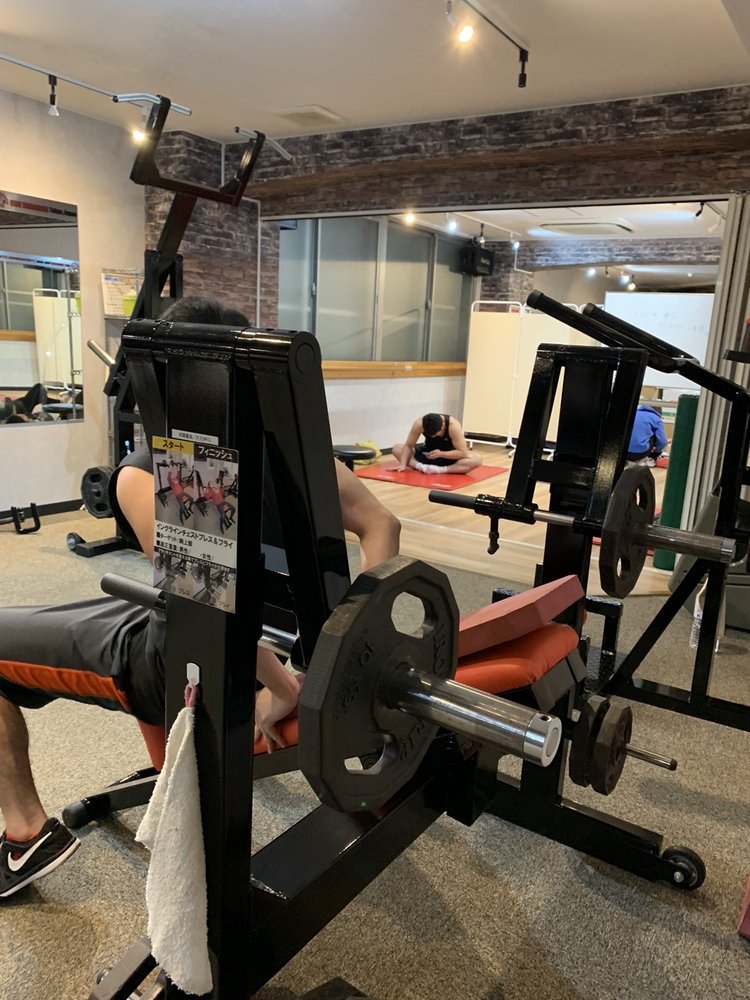 POWERHOUSE GYM Tokyo Japan