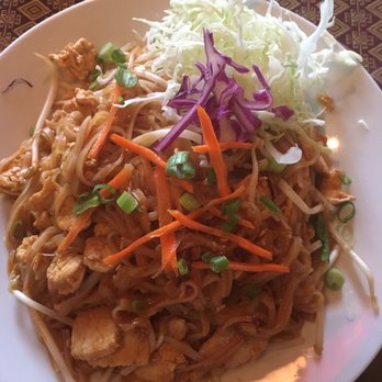 Golden Thai - Chicken Phad Thai - Thai Near Me - Longwood, Florida