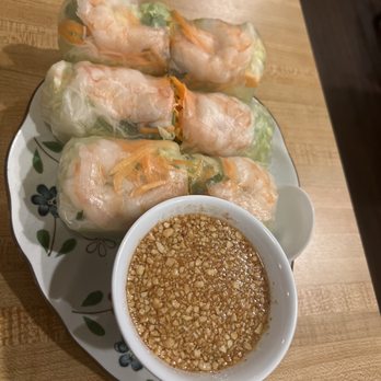 Tokyo Place - Shrimp spring roll with peanut sauce - Japanese Near Me - Tulare, California