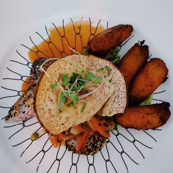 Capriccio Trattoria - Sesame crusted tuna steak - Italian Near Me - Rincon, Puerto Rico