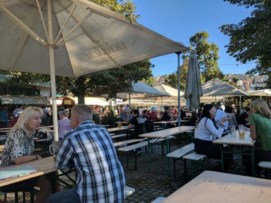 BIERGARTEN IM SCHLOSSGARTEN - Updated July 2024 - 27 Photos & 42 ...