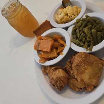 Magnolia 23 - Fried Chicken - Soul Food Near Me - Asheboro, North Carolina