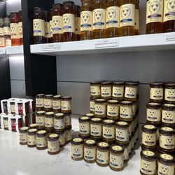 The Honey Bee-stro