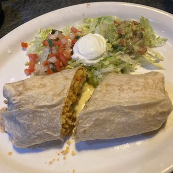 Dos Amigos Restaurante - Chile relleno burrito - Mexican Near Me - Winnemucca, Nevada Dos Amigos Restaurante - Chile relleno burrito - Mexican Near Me - Winnemucca, Nevada