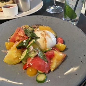 The Gage - Heirloom Tomato & Burrata - New American Near Me - Chicago, Illinois