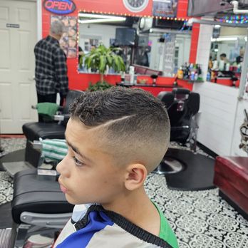 ML Barbershop - Getting his Bday Haircut - Barbers Near Me - Moseley, Virginia ML Barbershop - Getting his Bday Haircut - Barbers Near Me - Moseley, Virginia