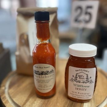Huckleberry Bakery & Cafe - Huck Hot Sauce 8oz - Breakfast & Brunch Near Me - Santa Monica, California Huckleberry Bakery & Cafe - Huck Hot Sauce 8oz - Breakfast & Brunch Near Me - Santa Monica, California