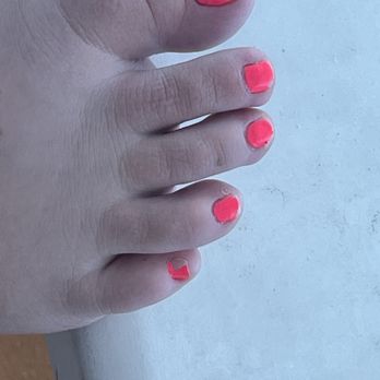 Tips & Toes Nail Salon - Chipped toe nails 1-2 days after pedicure - Nail Salons Near Me - Cocoa Beach, Florida Tips & Toes Nail Salon - Chipped toe nails 1-2 days after pedicure - Nail Salons Near Me - Cocoa Beach, Florida