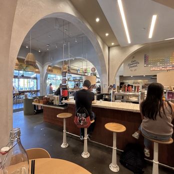 Life Alive Organic Cafe Brookline - Ambience - Cafes Near Me - Brookline, Massachusetts Life Alive Organic Cafe Brookline - Ambience - Cafes Near Me - Brookline, Massachusetts